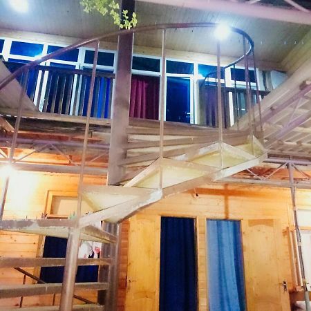Guesthouse U Moti New Athos Exterior foto