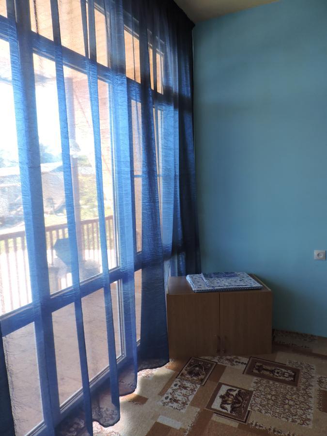 Guesthouse U Moti New Athos Exterior foto